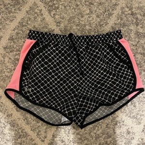 Running shorts